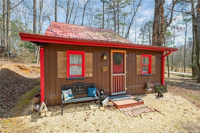 view of outbuilding with an outdoor structure