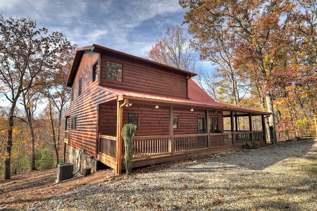 view of front of home with central air condition unit