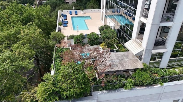 2828 Peachtree Rd NW Unit 2002, Atlanta, GA 30305 - drone / aerial view of a pool area