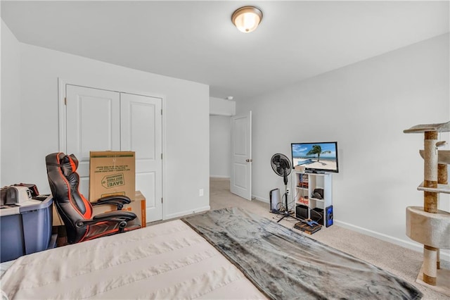 5615 Parkview Ln, Flowery Branch, GA 30542 - bedroom featuring carpet flooring and baseboards