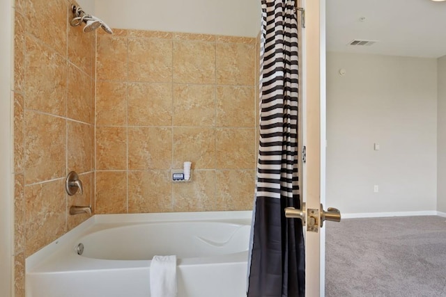 bathroom featuring shower / tub combo