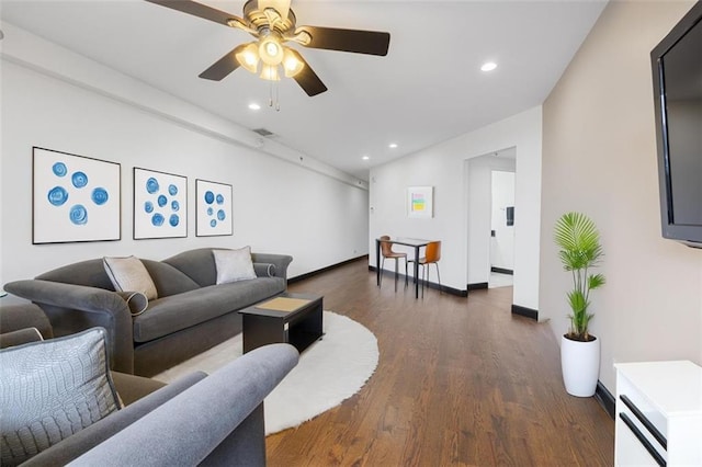 1501 Clairmont Rd Unit 1027, Decatur, GA 30033 - living area with visible vents, baseboards, ceiling fan, dark wood-type flooring, and recessed lighting