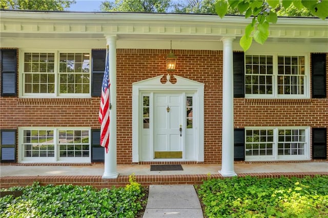 4331 E Kings Point Cir, Dunwoody, GA 30338 - entrance to property with brick siding and a porch