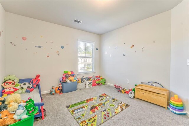 game room featuring carpet