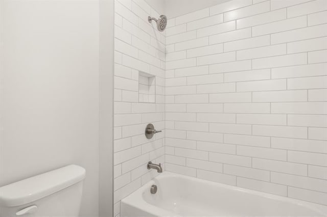 1005 Coleman Place Dr, Roswell, GA 30075 - full bath with toilet and  shower combination