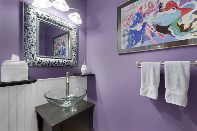 bathroom featuring vanity
