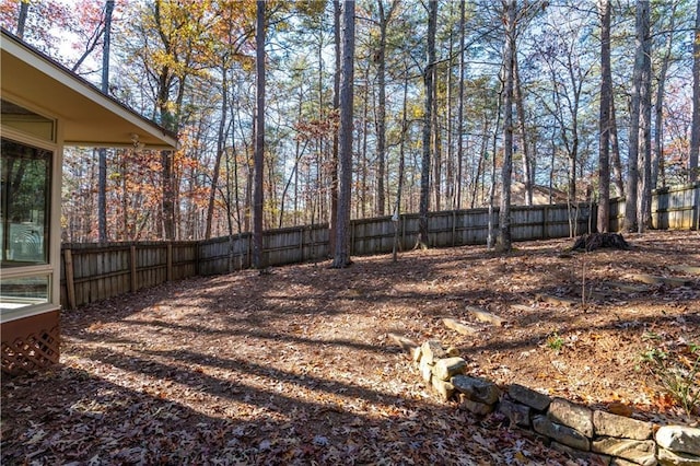 view of yard featuring a fenced backyard