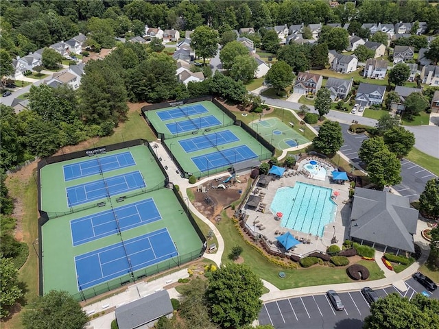 475 Chippenham Ct, Alpharetta, GA 30005 - aerial view of a pool