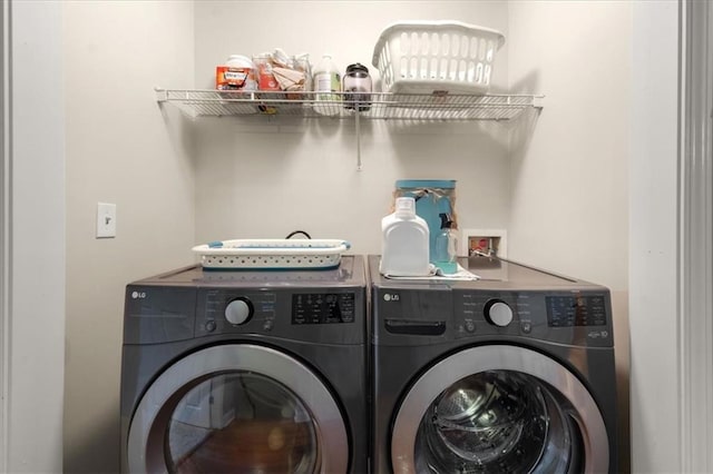 3937 Covey Flush Ct SW Unit 25, Smyrna, GA 30082 - laundry area featuring washer and clothes dryer