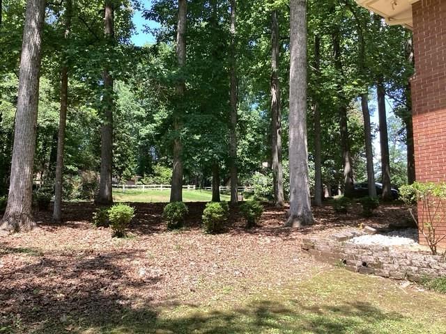 9278 Seminole Rd, Jonesboro, GA 30236 - view of local wilderness