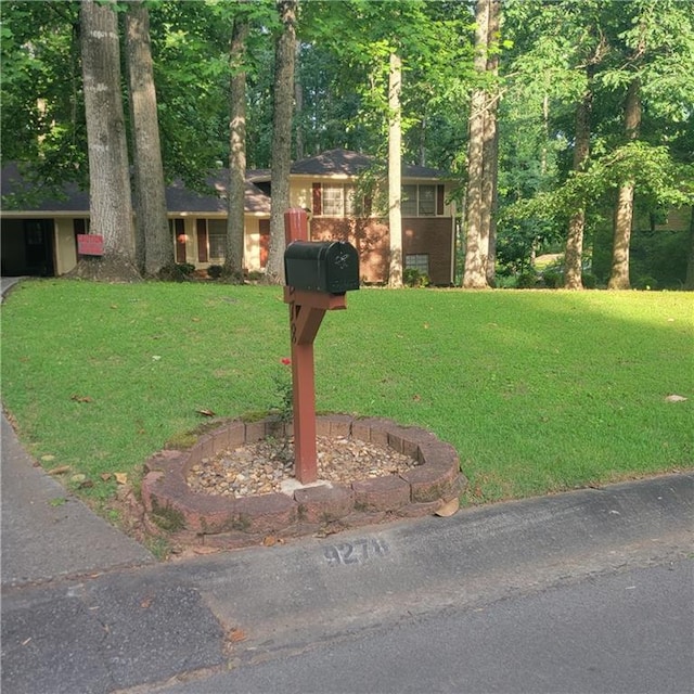 9278 Seminole Rd, Jonesboro, GA 30236 - view of front of property featuring a front lawn