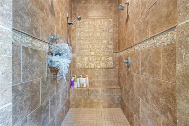 387 Lauren Marie Dr, Braselton, GA 30517 - bathroom with tiled shower