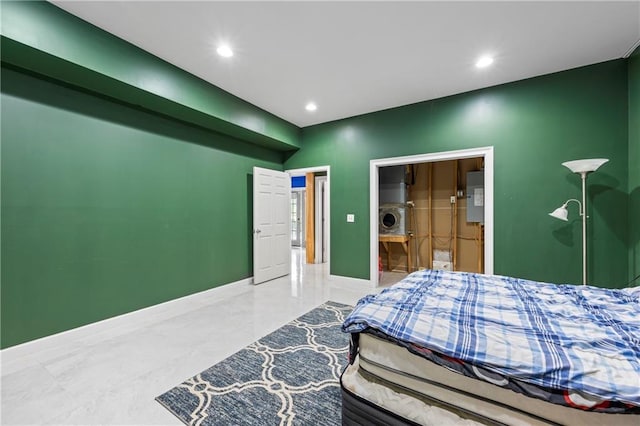 387 Lauren Marie Dr, Braselton, GA 30517 - bedroom featuring washer / clothes dryer, recessed lighting, ensuite bathroom, and baseboards
