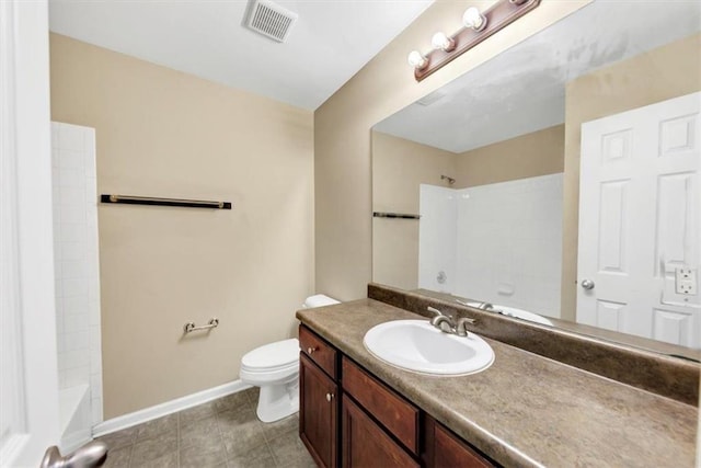 4701 Flat Shoals Rd Unit 37H, Union City, GA 30291 - bathroom with vanity, toilet, baseboards, shower / washtub combination, and tile patterned flooring