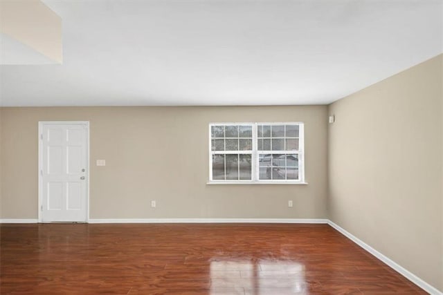 4701 Flat Shoals Rd Unit 37H, Union City, GA 30291 - unfurnished room featuring wood finished floors and baseboards