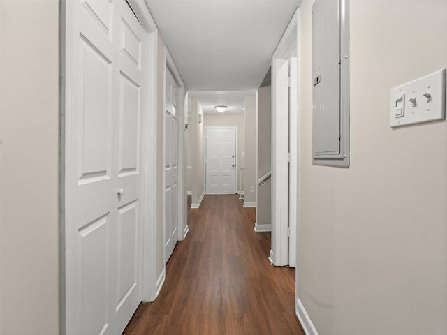 95 Ivy Trl NE, Atlanta, GA 30342 - corridor featuring dark wood-type flooring, baseboards, and electric panel