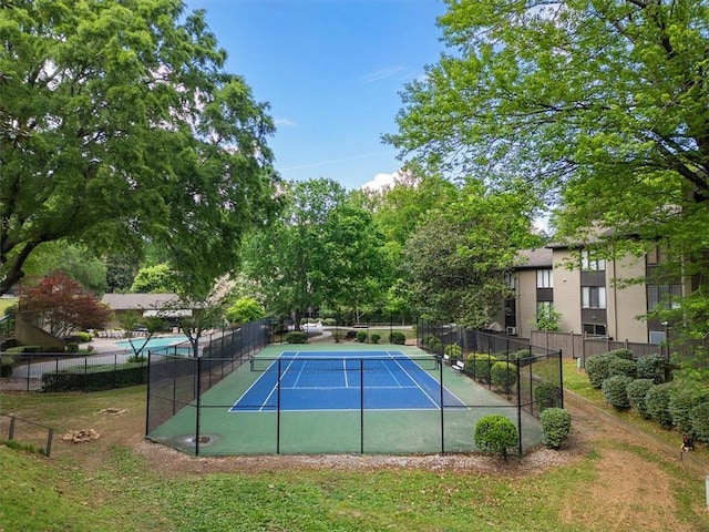 95 Ivy Trl NE, Atlanta, GA 30342 - view of tennis court with fence