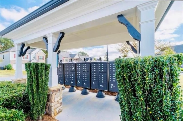 715 Laura Jean Ct, Buford, GA 30518 - view of home's community featuring mail area
