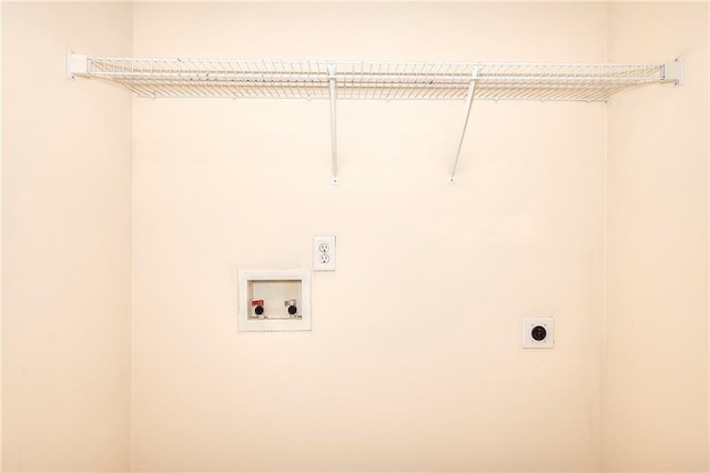 6344 Wellington Walk Way, Lithonia, GA 30058 - laundry room with hookup for an electric dryer and washer hookup
