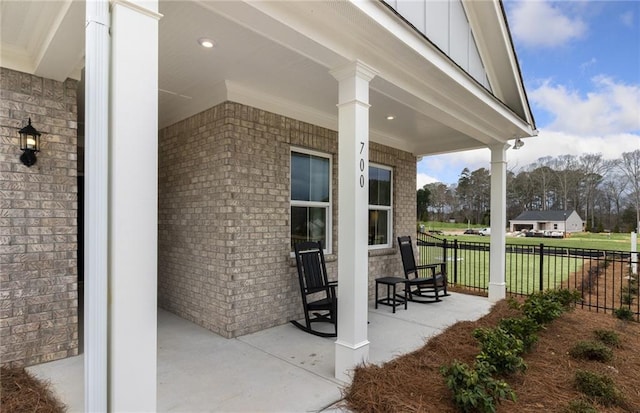 view of patio / terrace with covered porch