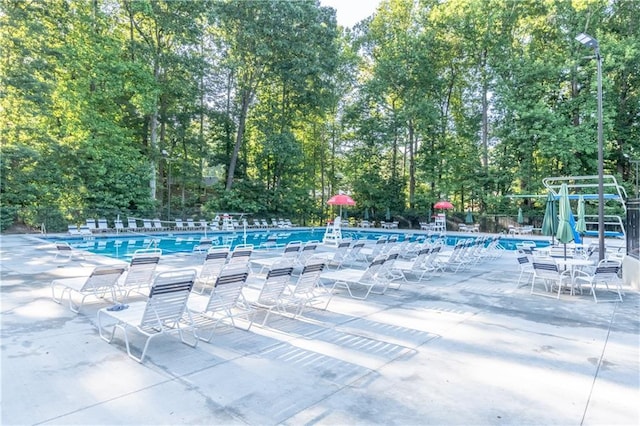 2628 Amberly Dr, Dunwoody, GA 30360
