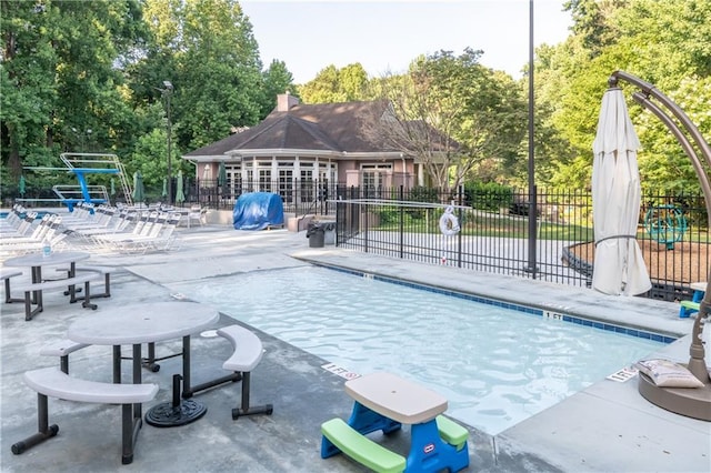 2628 Amberly Dr, Dunwoody, GA 30360