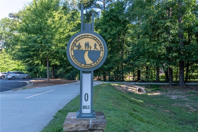 2628 Amberly Dr, Dunwoody, GA 30360