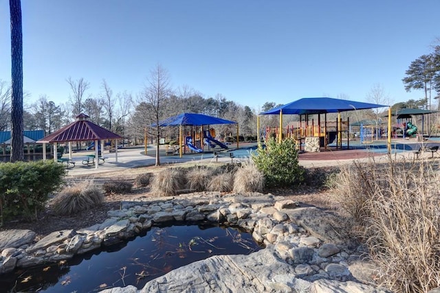 2628 Amberly Dr, Dunwoody, GA 30360