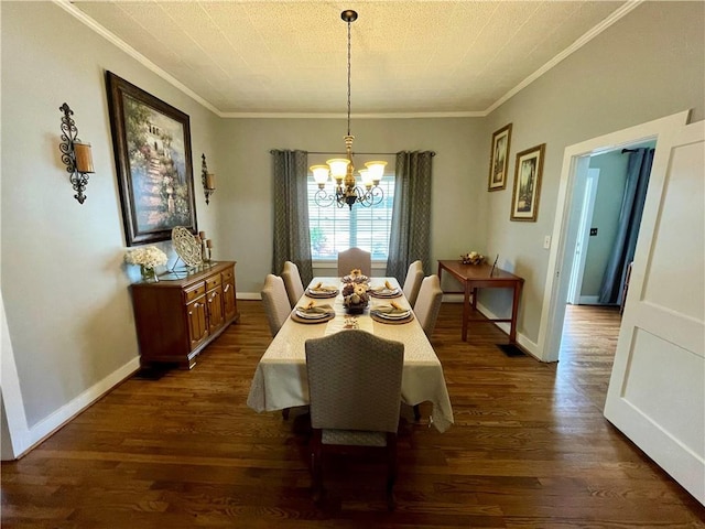 dining space with an inviting chandelier, crown molding, and dark hardwood / wood-style flooring