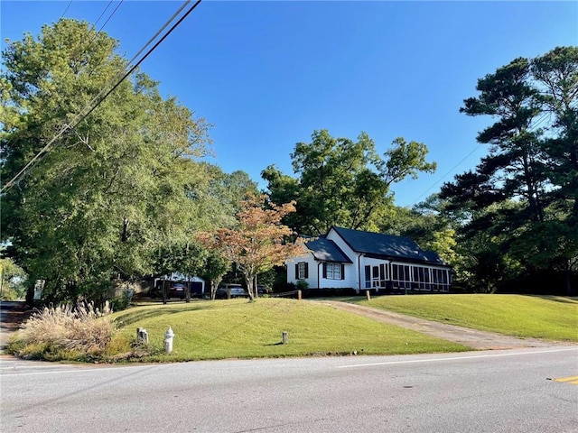 view of front of house with a front yard