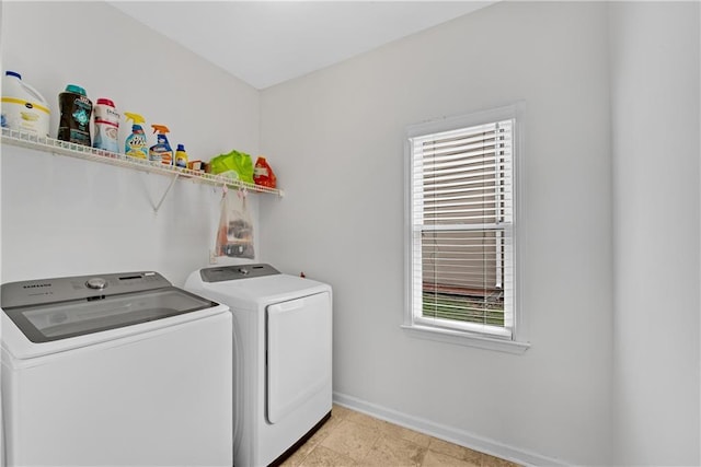 1712 Bonnabel Trce NE, Marietta, GA 30066 - laundry room featuring washer and clothes dryer and baseboards