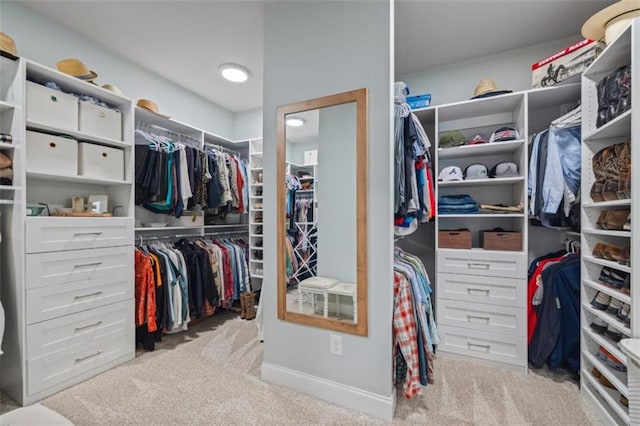 726 Swilling Rd, Eastanollee, GA 30538 - spacious closet featuring carpet