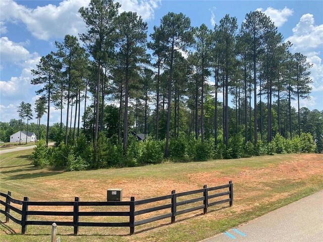 11 Bluewater Blvd, Eatonton, GA 31024