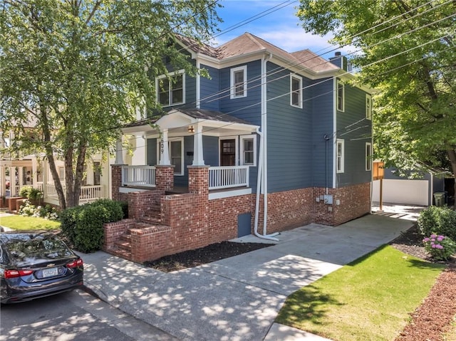 view of front of house featuring covered porch