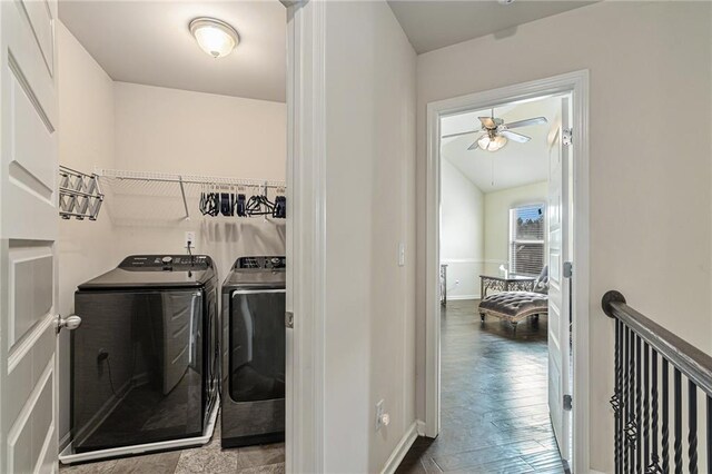 clothes washing area with ceiling fan and separate washer and dryer