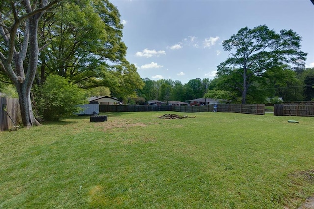 4699 Ballew Dr, Powder Springs, GA 30127 - view of yard with fence