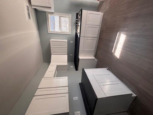 339 Main St, Griffin, GA 30223 - view of bathroom