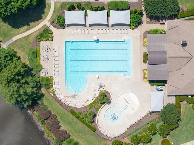 1630 Reindeer Rdg, Alpharetta, GA 30005 - bird's eye view of a pool