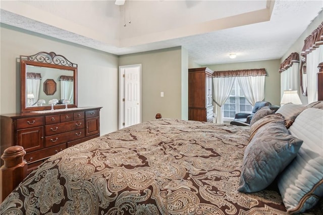 bedroom with a ceiling fan