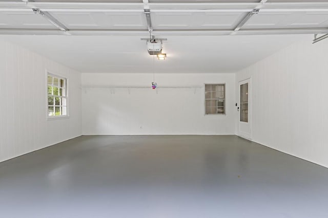 256 Teresa Ln, Loganville, GA 30052 - view of garage