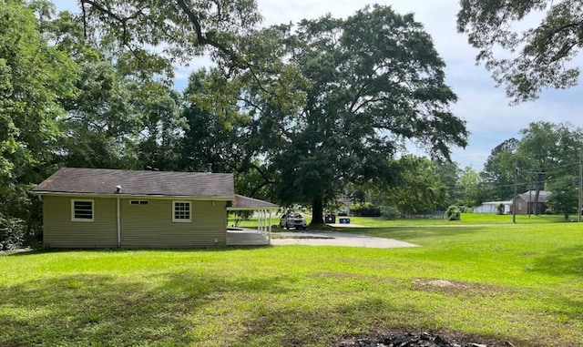 2888 Old Summerville Rd, Armuchee, GA 30105 - view of grassy yard featuring view of wooded area