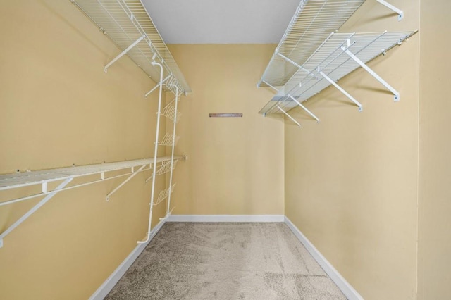 2610 Chadwick Rd, Marietta, GA 30066 - spacious closet featuring carpet