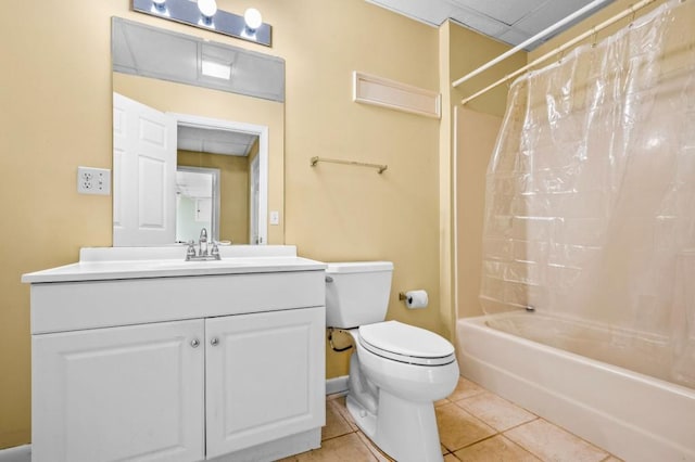 2610 Chadwick Rd, Marietta, GA 30066 - full bath with toilet, tile patterned flooring, vanity, and shower / bath combo