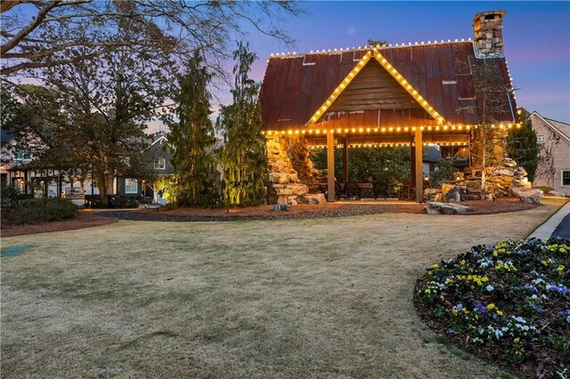 2620 Middle Coray Cir, Marietta, GA 30066 - surrounding community with a lawn