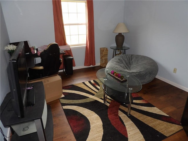 18 Greenmont Ct SW, Cartersville, GA 30120 - living area featuring baseboards and wood finished floors