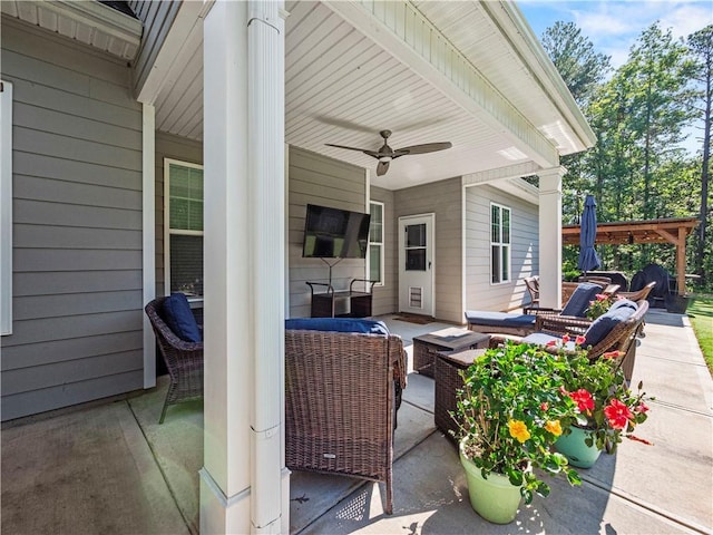 224 Blackthorn Rd, Colbert, GA 30628 - view of patio / terrace featuring outdoor lounge area and a ceiling fan