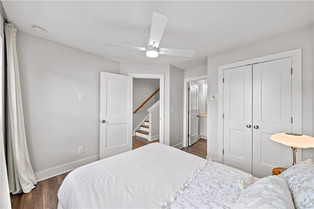 1247 Zucchini Cir SE, Atlanta, GA 30315 - bedroom featuring baseboards, a closet, dark wood-style flooring, and ceiling fan