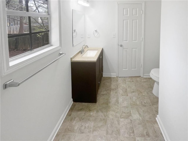 4727 Garden Hills Dr, Stone Mountain, GA 30083 - bathroom with vanity and toilet