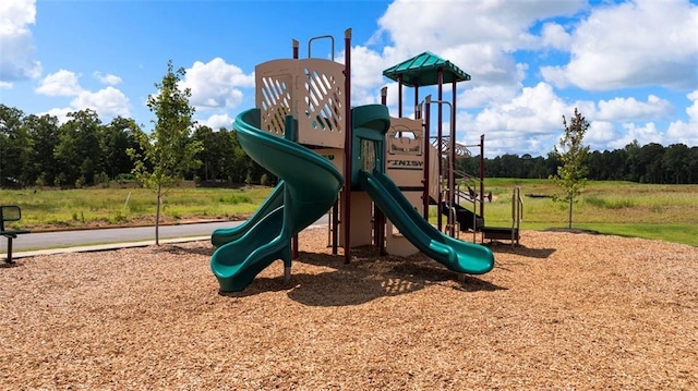 605 Lobelia Way, Locust Grove, GA 30248 - view of community play area