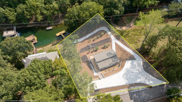 6564 Bermuda Ln, Flowery Branch, GA 30542 - view from above of property featuring property boundaries highlighted and a nearby body of water
